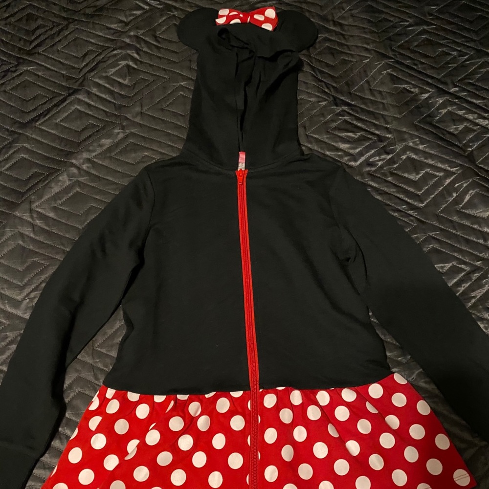 Minnie sweater